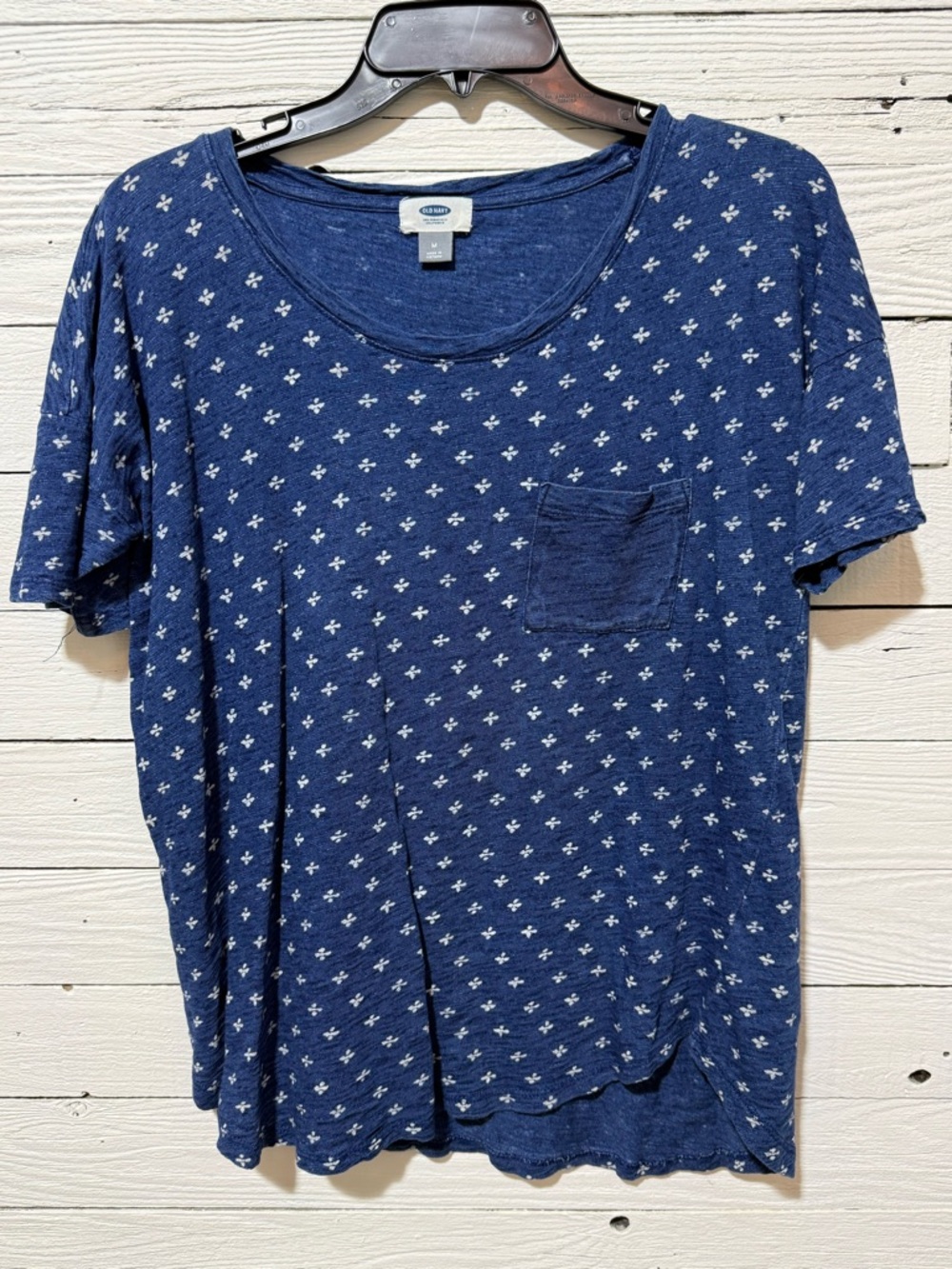 Old Navy Navy Blue Short-Sleeve Pocket Tee Womens Medium